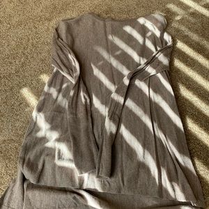 Women’s tunic length sweater